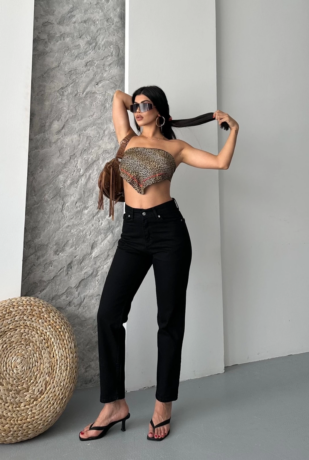 Mom fit enzim taş yıkama jeans pantolon siyah d2006
