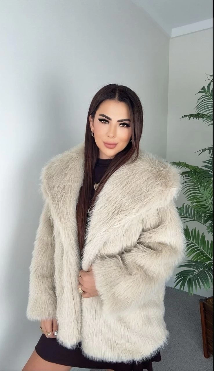Önü çıtçıtlı loli kürk bej t4149