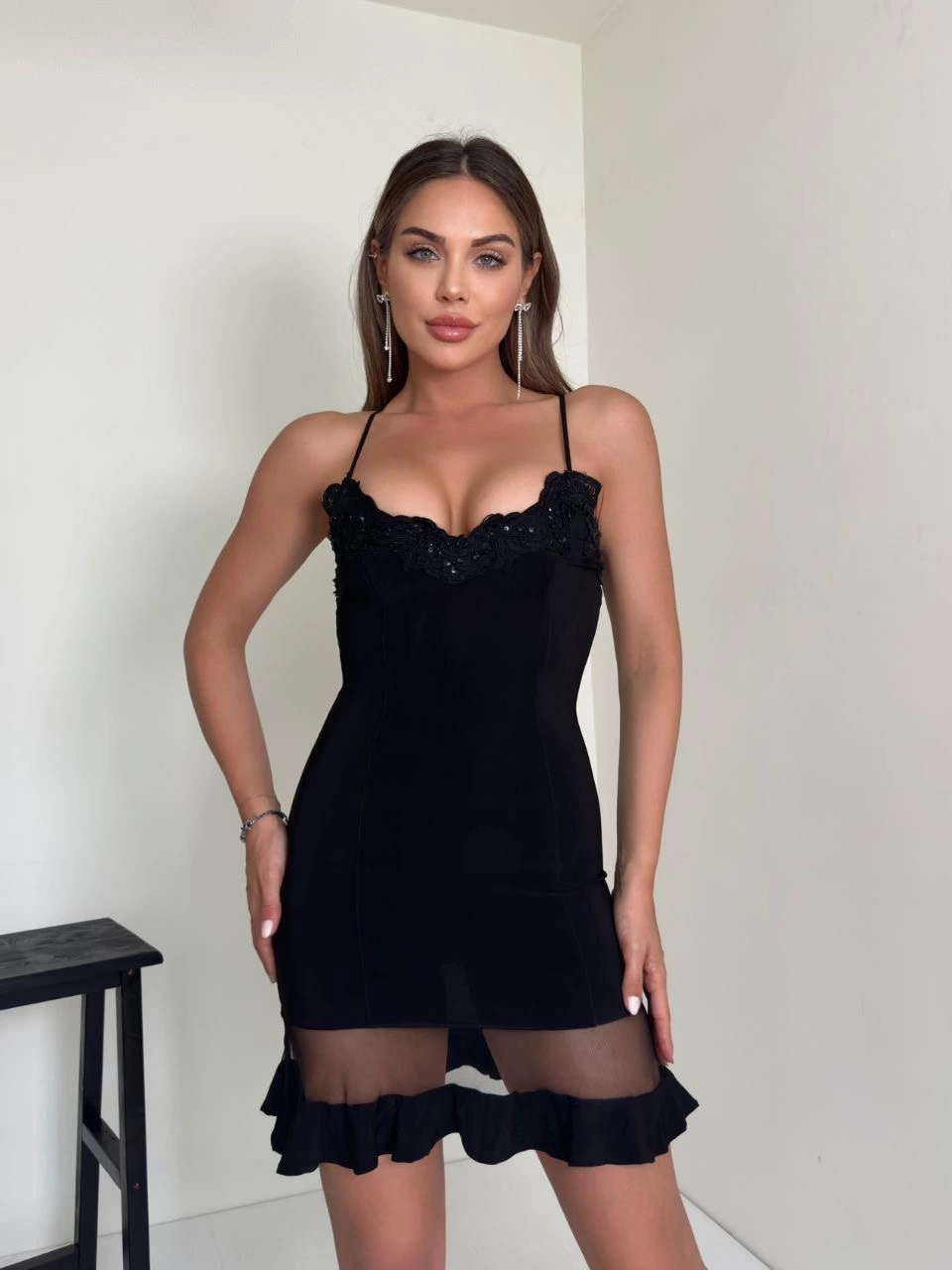 Tül detaylı mini elbise